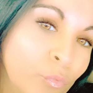 Meet your Posher, Alma